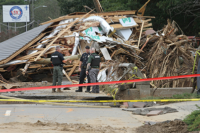 Hurricane Helene Aftermath : North Carolina : Personal Photo Projects : Photos : Richard Moore : Photographer